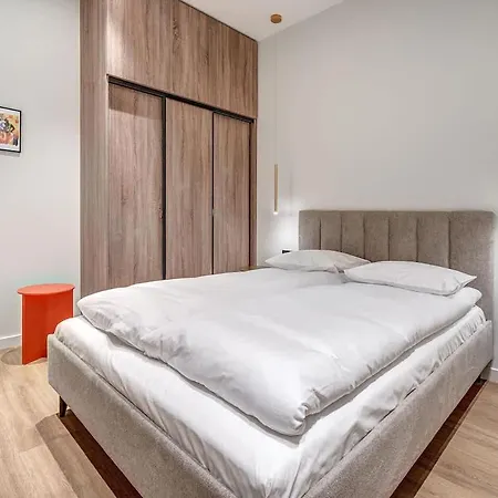 Domillion 1bdr Modern Old Town Retreat So1a Lejlighed *