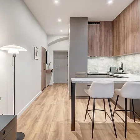 Domillion 1bdr Modern Old Town Retreat So1a 公寓