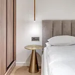 Apartman Domillion 1bdr Modern Old Town Retreat So1a