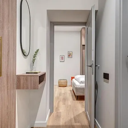 Appartement Domillion 1bdr Modern Old Town Retreat So1a *