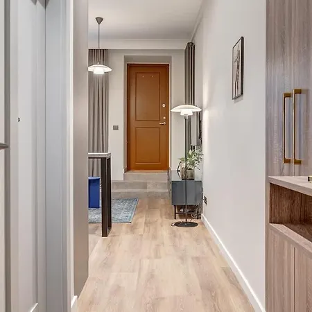 Domillion 1bdr Modern Old Town Retreat So1a